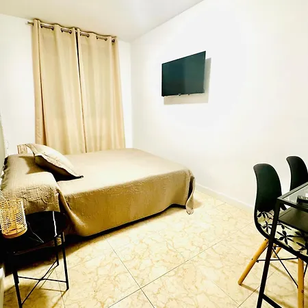 게스트하우스 La Taberna 3*