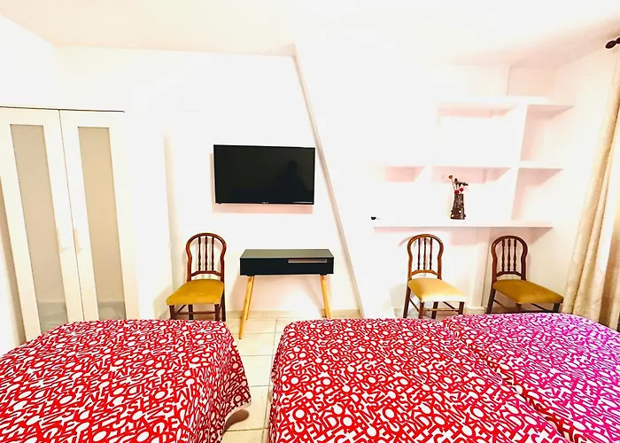 게스트하우스 La Taberna 3*